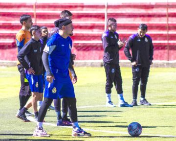 El técnico Dailer Gutiérrez intensifica el trabajo en el equipo de Real Potosí 