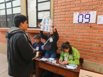 TSE: Habrá nuevo sorteo de jurados para la segunda vuelta de octubre