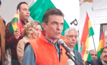 PDC gana La Paz y está cerca en Cochabamba