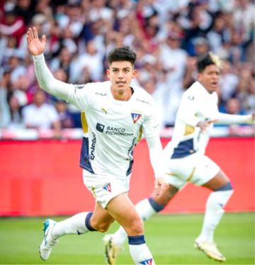 La Liga de Quito,  con gol boliviano,  elimina a Botafogo