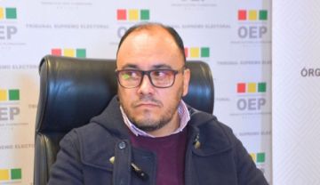 Vocal del TSE plantea no autorizar encuestas para el balotaje “por los errores que están cometiendo”