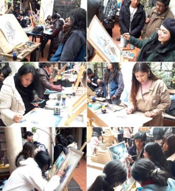 Mujeres acuarelistas pintan en honor a Ricardo Pérez Alcalá