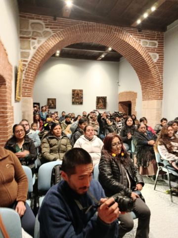 “Mujeres Potosinas en la Independencia de Bolivia: Las que no firmaron el acta” se estrenó en la Casa de Moneda.
