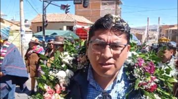 Gobernador afirma que se plantea ley para eliminar desajustes en la organización de Ch'utillos