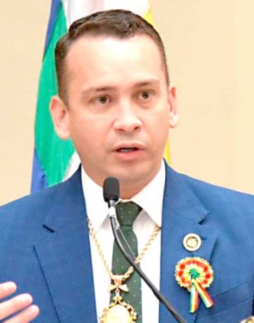Presidente del TSJ acusa a exministros de Justicia de “manipulación”