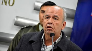 Gobierno confirma deportación del exministro Arturo Murillo que llegará este jueves