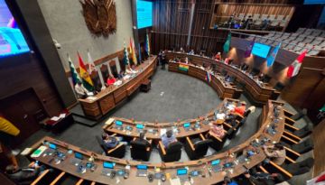Rodrigo Paz vuelve a pedir licencia del Senado y genera controversia entre sus colegas