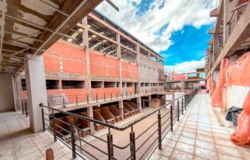 El cambio de alcaldes afecta las obras en el mercado Chuquimia