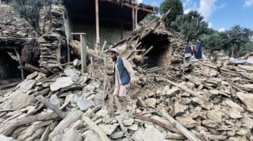 Tres nuevos terremotos en 24 horas aumentan el pánico en la devastada Afganistán