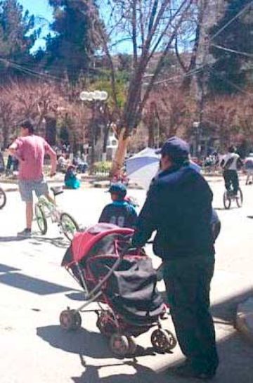 Policía ejerce estricto control y evita la circulación de autos