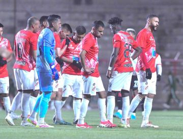 Nacional acaba último la fase de ida de la Copa Bolivia