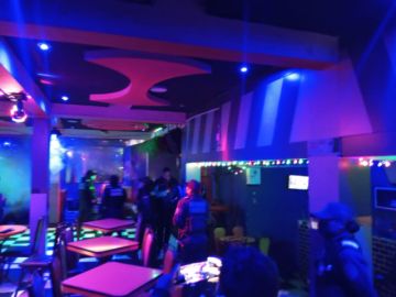 Potosí: Aprehenden a dos guardias de seguridad de discoteca por robo y agresiones