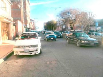 Continúa el incremento del parque automotor en Potosí