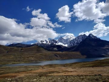 Turista argentino fallece tras caer en la zona de Milluni, en el altiplano paceño