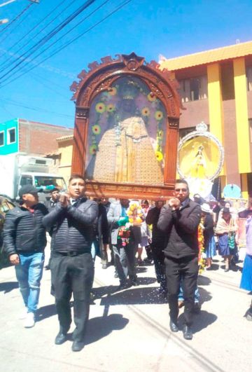 Potosí celebra a la virgen de Guadalupe con tradiciones