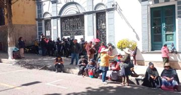 Los vecinos no descartan iniciar movilización por la renuncia del alcalde 