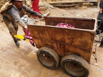 Adolescente de 15 años pierde la vida tras caer 60 metros en interior de mina en Potosí