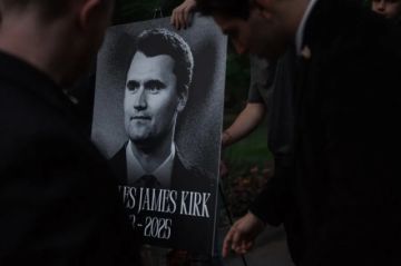 El funeral de Charlie Kirk en Glendale genera tensión y medidas extremas de seguridad