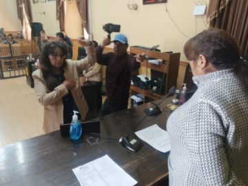 Josefina Cruz es posesionada como presidenta del Concejo Municipal de Potosí