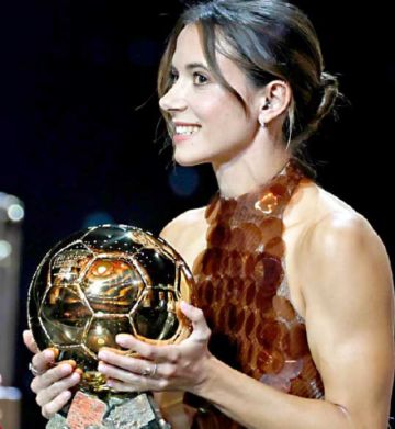 Aitana logra su tercer Balón de Oro