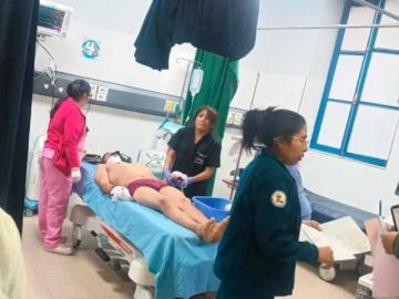 Joven ebrio pierde las manos por "jugar" con una dinamita