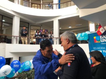 Banco Unión premia a sus clientes en Potosí con la Promo Boom