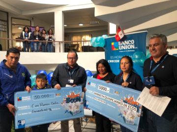 Banco Unión premia a sus clientes en Potosí con la Promo Boom
