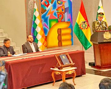 Ratifican al Mando Policial y ascienden a generales