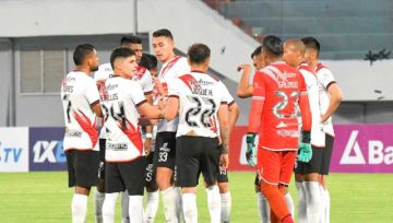 Nacional se hace grande en la Llajta y derrota a Aurora