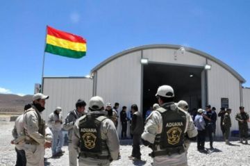 Aduana regional Potosí coordina controles de vehículos indocumentados