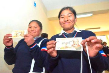 Ultiman datos para el pago del bono escolar Juancito Pinto en Potosí