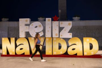 Venezolanos reciben una Navidad nuevamente adelantada por Nicolás Maduro