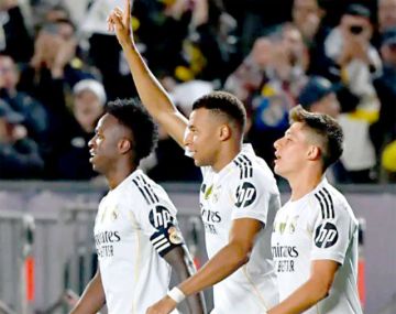 Mbappé conquista Asia
