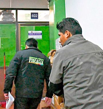 Aprehenden a exgerente de Emapa por corrupción