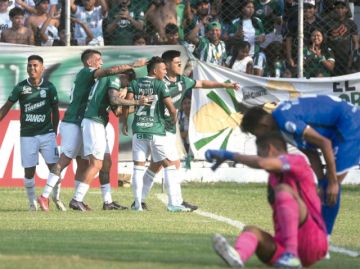 Oriente Petrolero aplasta a Gualberto Villarroel