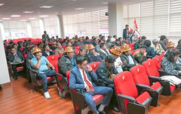 Gobernación convoca a definir un proyecto de estabilización del Cerro Rico