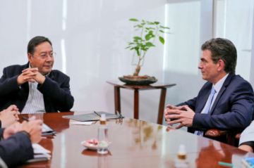 Luis Arce saluda a Rodrigo Paz y ratifica una “transición ordenada”