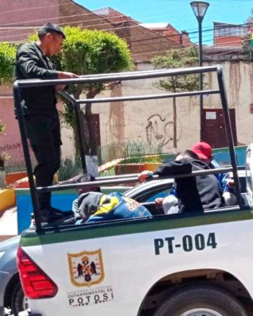 Policía arrestó más de 200 infractores de las restricciones vigentes