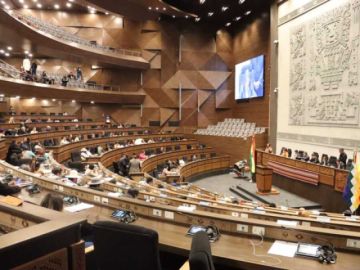 Legisladores retoman este martes la sesión para la elección del Contralor