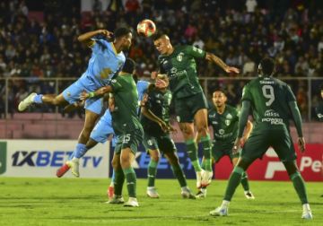 Bolívar es una máquina de hacer goles y le hace siete a Tomayapo en Tarija