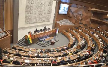 PDC: Nuevo Parlamento debe respaldar los primeros decretos económicos de Rodrigo Paz