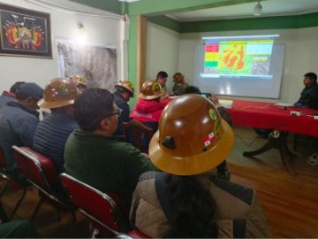 Comibol dispuso áreas mineras en municipios para cooperativas que operan en el Cerro Rico