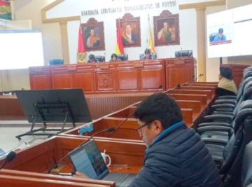 Presentan proyecto de ley para reducir salarios de asambleístas y concejales de Potosí