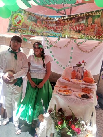 Exponen las tradiciones culinarias de Todos Santos