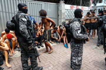 Hallan armas de la Fuerza Armada de Venezuela en poder del Comando Vermelho