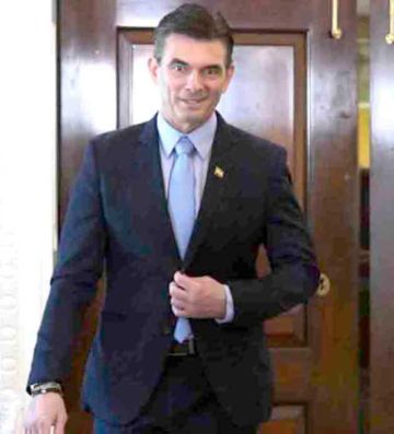 Gobierno de Paz llega con giro radical en la política exterior