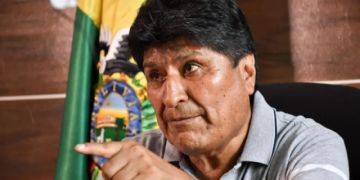 Evo Morales cree que Rodrigo Paz y Javier Milei tienen un pacto para acabar con su vida