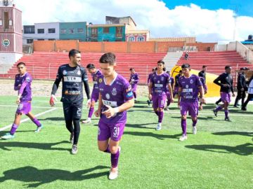 Real Potosí se enfrenta a Highland Players