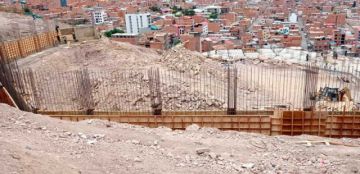 Verifican el avance de obras en los coliseos cerrados del Pichincha y el Calero