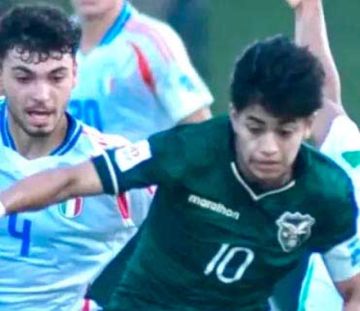 Bolivia cae ante Italia pero sigue con vida 